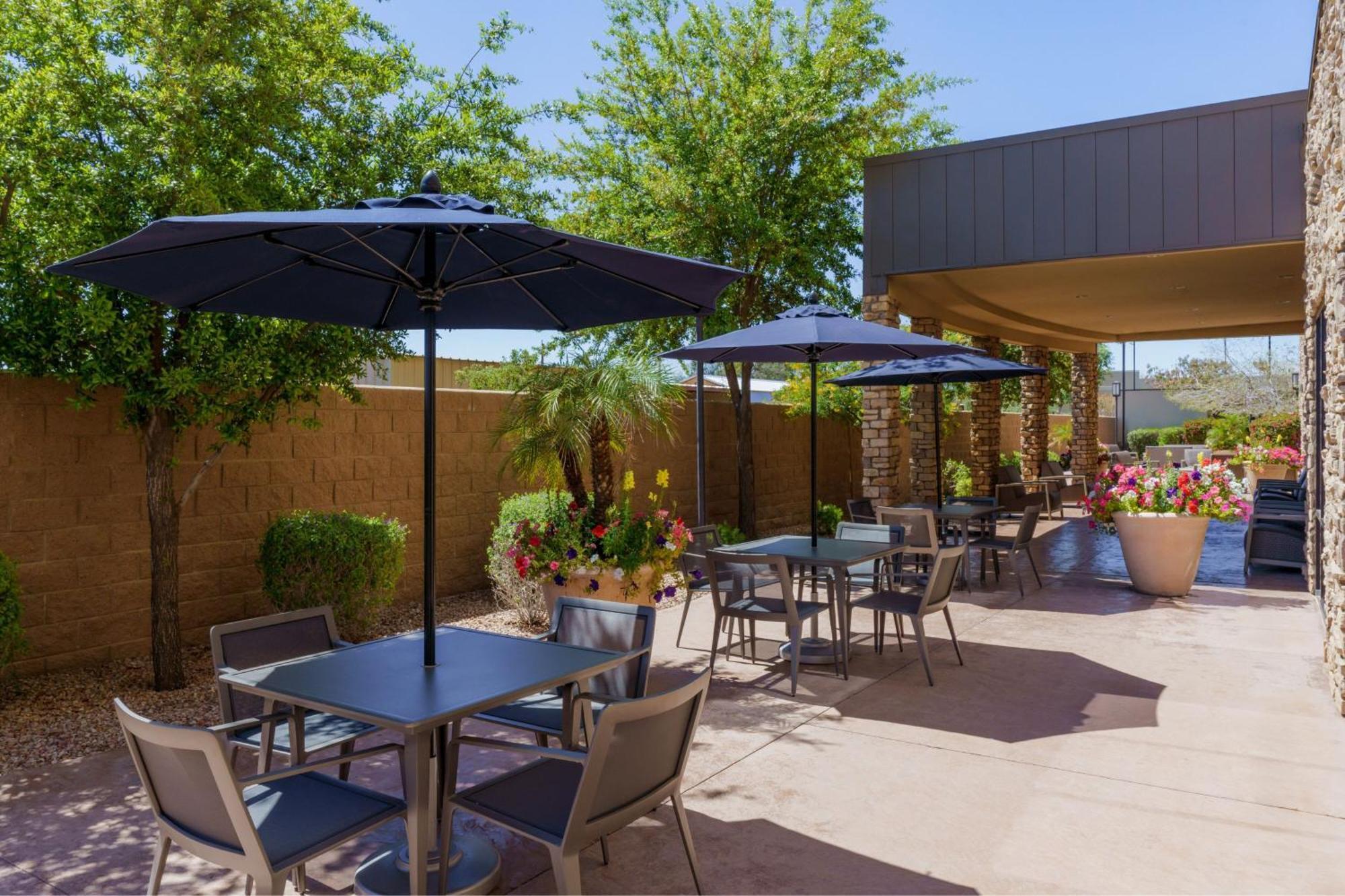 Courtyard By Marriott Phoenix Mesa Gateway Airport Eksteriør billede