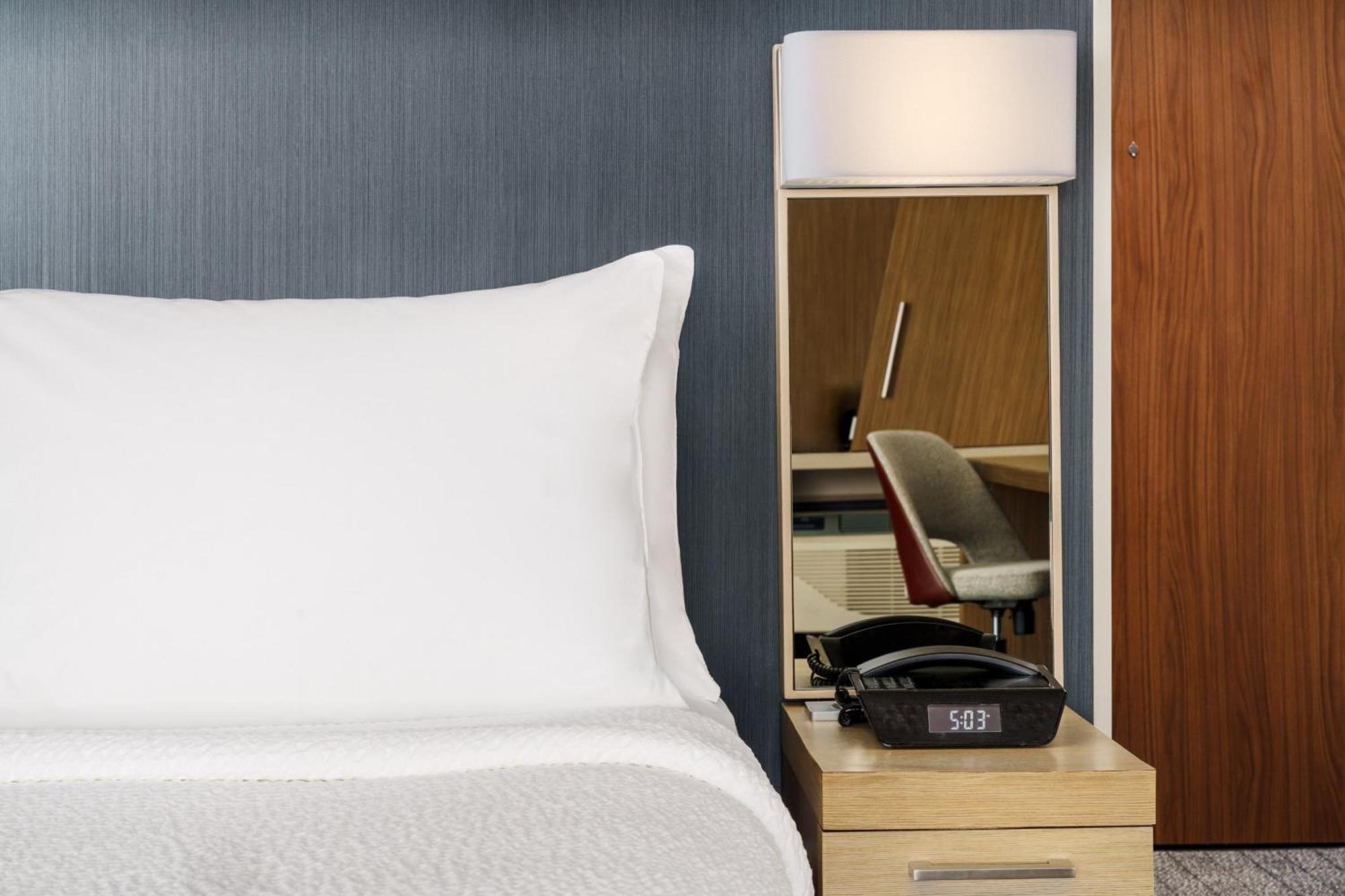 Courtyard By Marriott Phoenix Mesa Gateway Airport Eksteriør billede